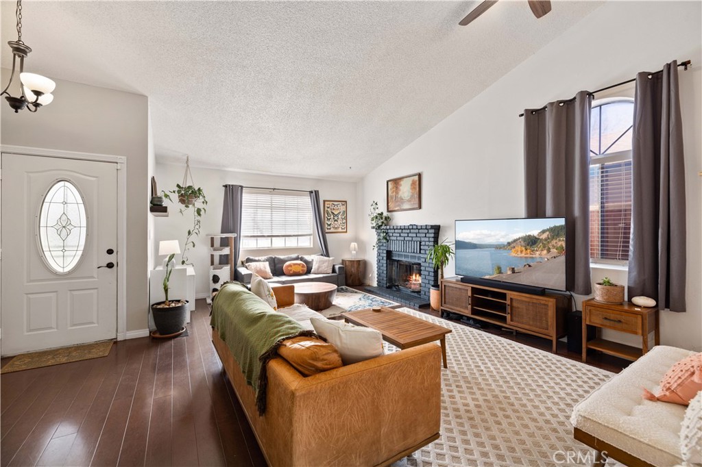 3125 Edwards Avenue Rosamond, CA 93560 - Photo 3 of 18