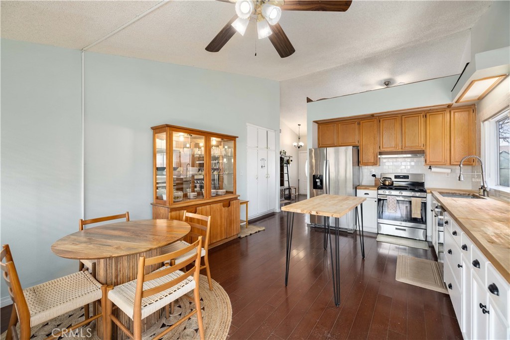 3125 Edwards Avenue Rosamond, CA 93560 - Photo 7 of 18