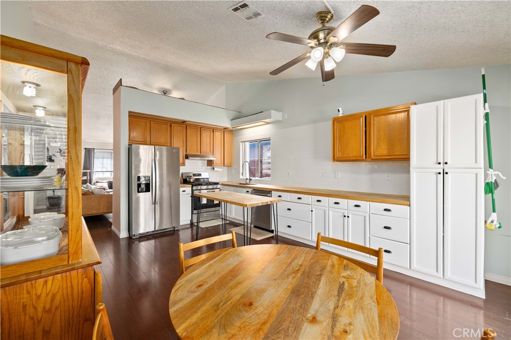 3125 Edwards Avenue Rosamond, CA 93560 - Photo 8 of 18