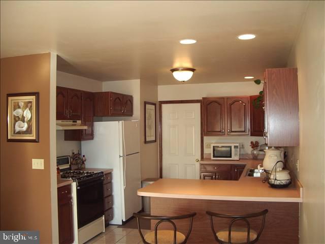 2245 Ionoff Road Harrisburg, PA 17110 - Photo 2 of 9 Gallery Image 2