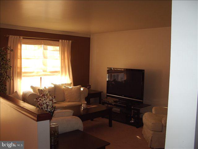 2245 Ionoff Road Harrisburg, PA 17110 - Photo 4 of 9 Gallery Image 4