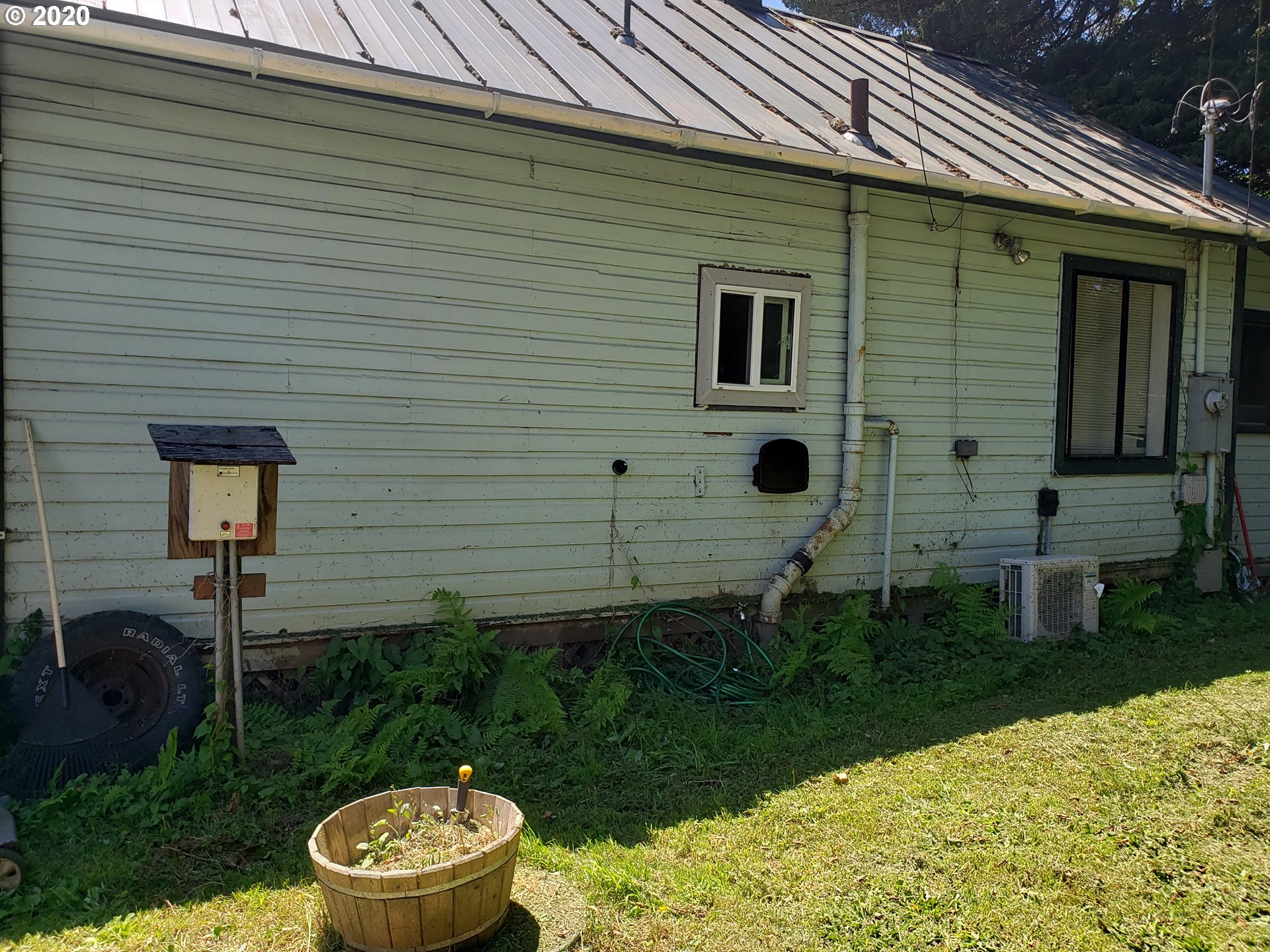 62872 School Road Coos Bay, OR 97420 - Photo 3 of 10 Gallery Image 3