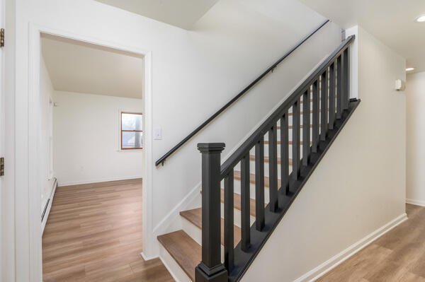 4239 High Road Cresco, PA 18326 - Photo 5 of 40 Entryway