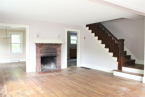 9 Butler Road Hingham, MA 02043 - Photo 1 of 12 Gallery Image 1
