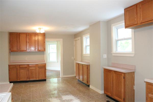 9 Butler Road Hingham, MA 02043 - Photo 10 of 12 Gallery Image 10