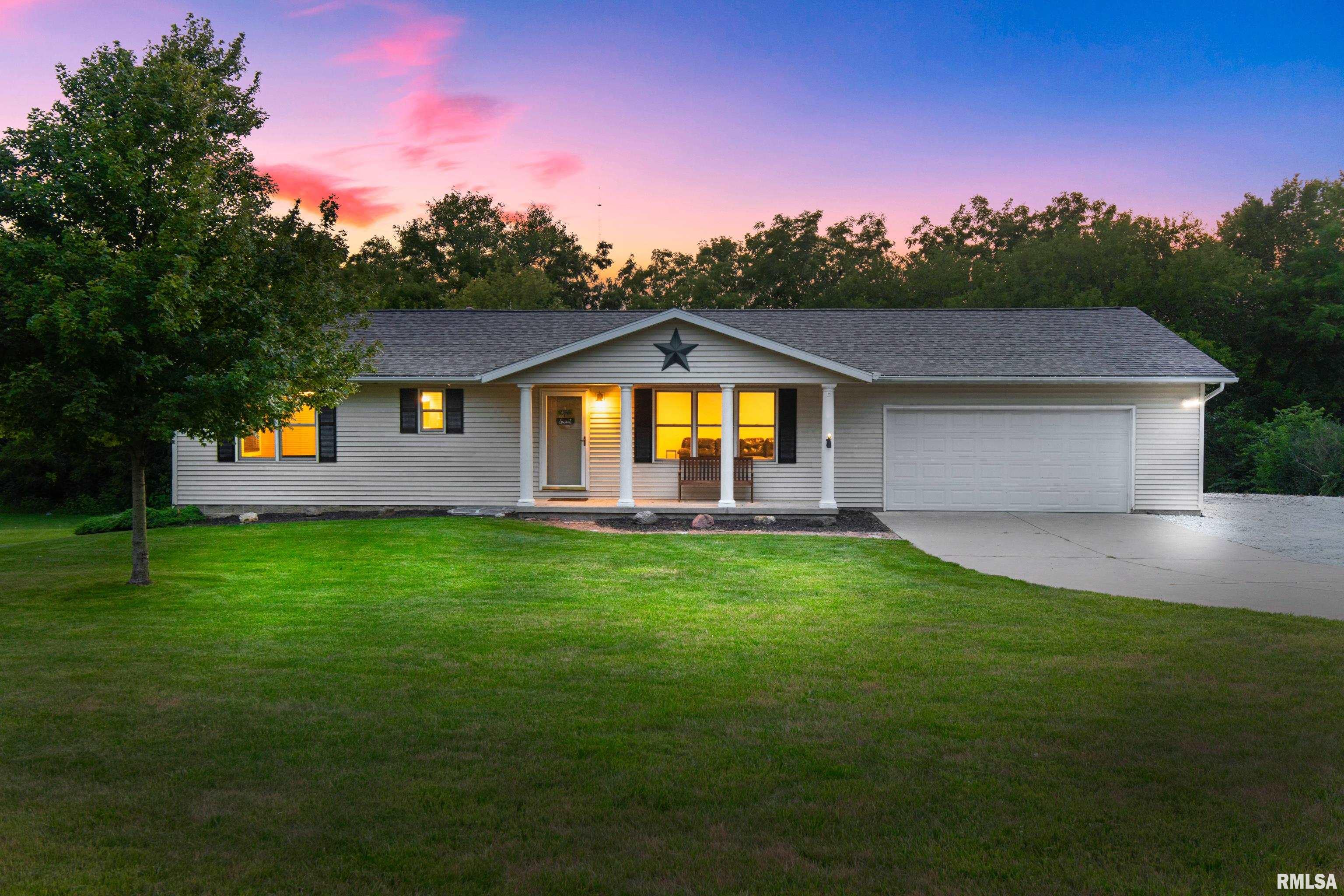 1100 Dallas Road Washington, IL 61571 - Photo 2 of 52 Gallery Image 2
