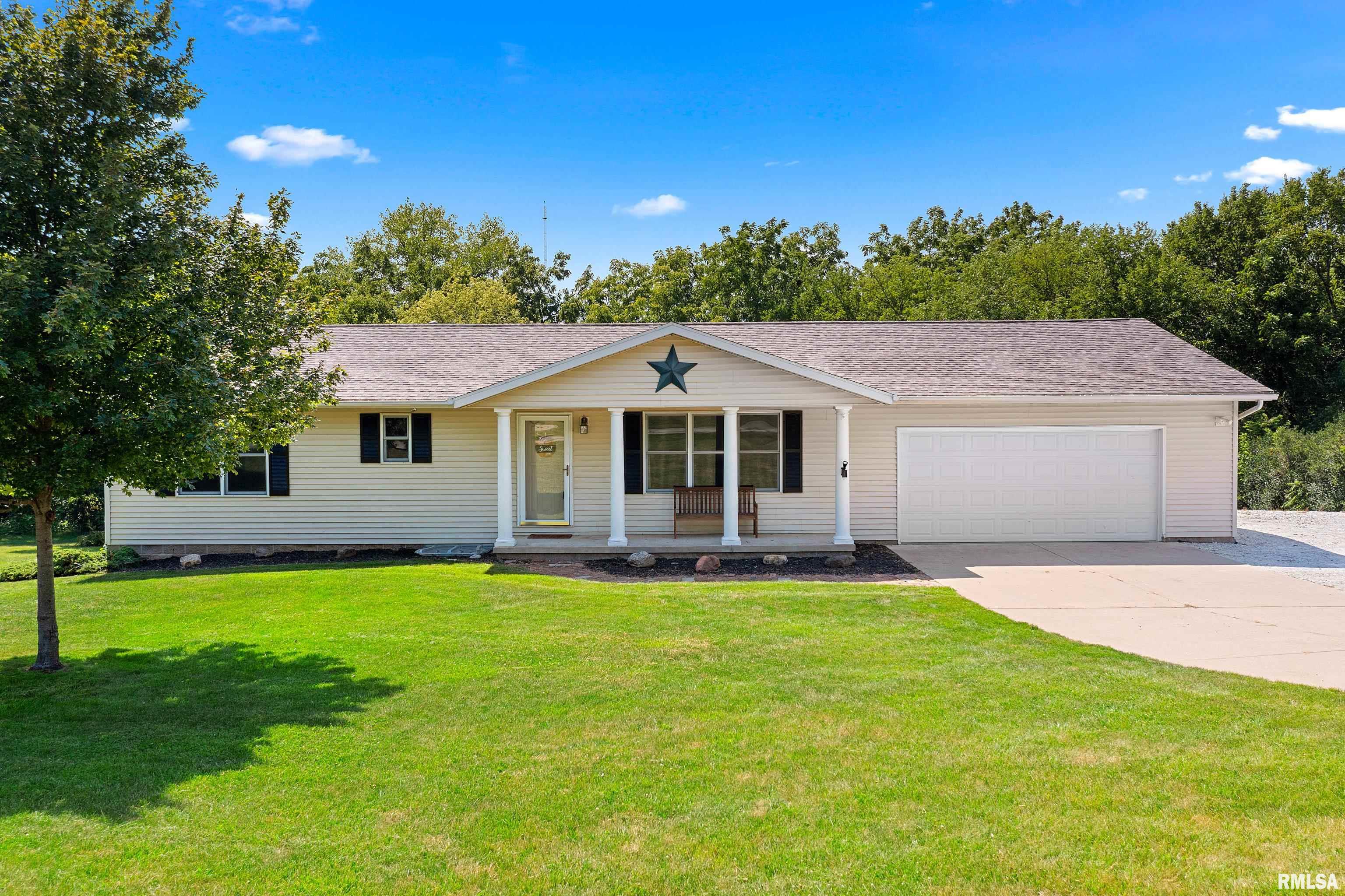 1100 Dallas Road Washington, IL 61571 - Photo 7 of 52 Gallery Image 7