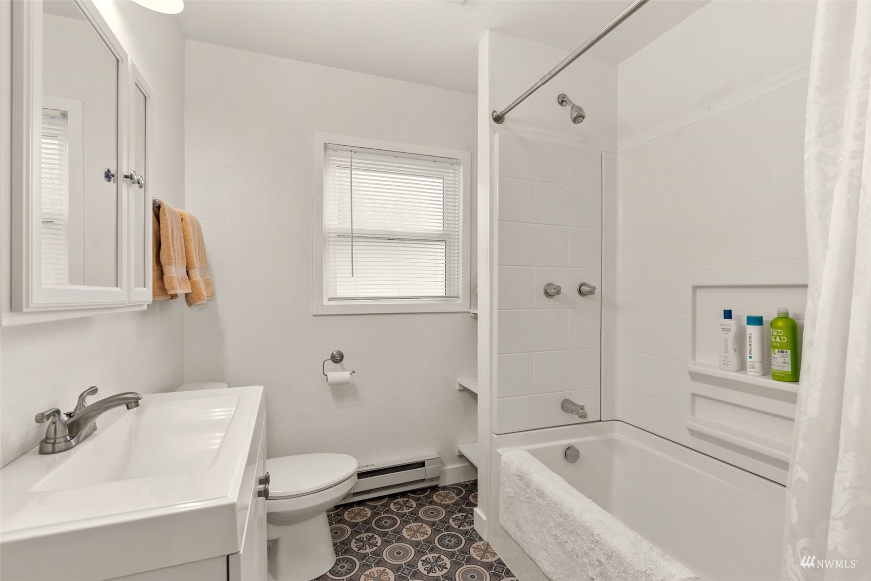 406 B Street Cosmopolis, WA 98537 - Photo 15 of 24 Gallery Image 15