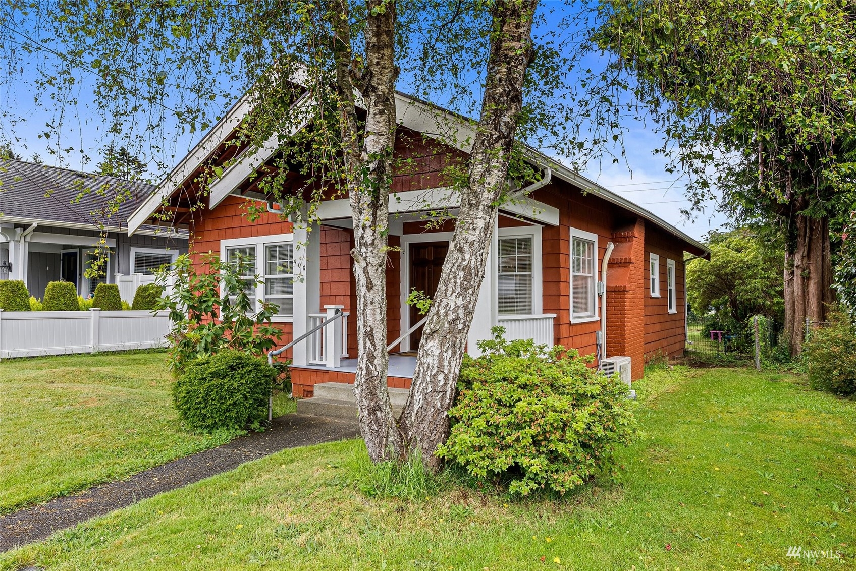 406 B Street Cosmopolis, WA 98537 - Photo 3 of 24 Gallery Image 3