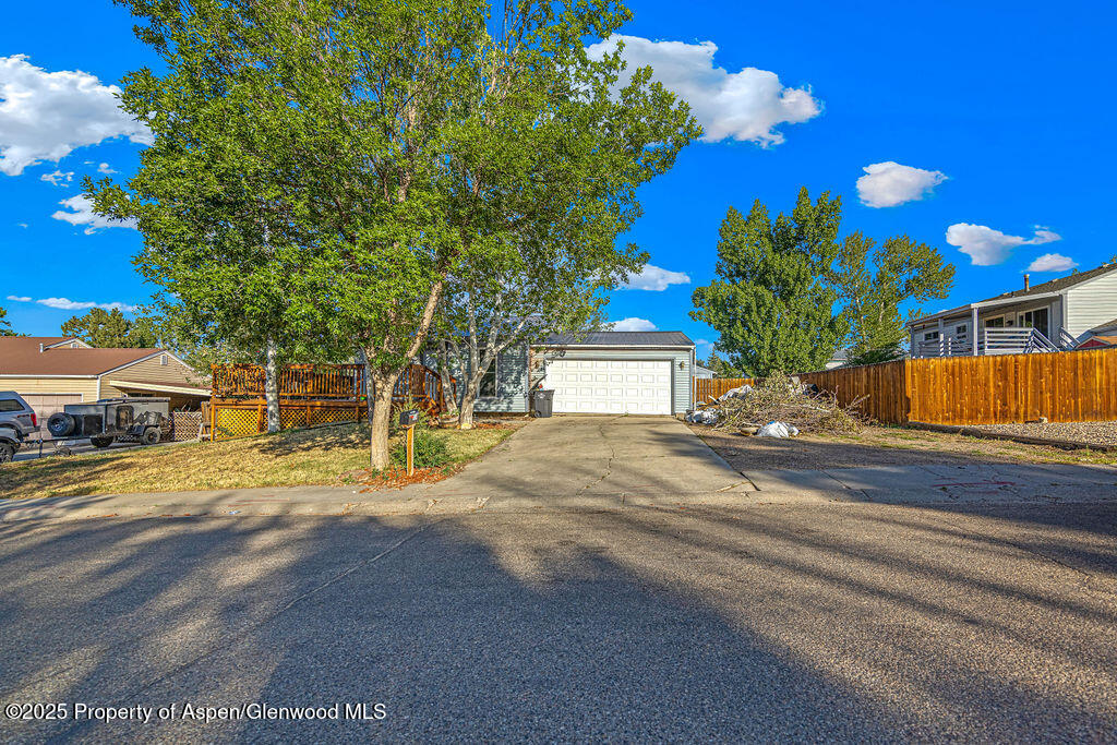 714 Westridge Road Craig, CO 81625 - Photo 3 of 39 714Washington-03