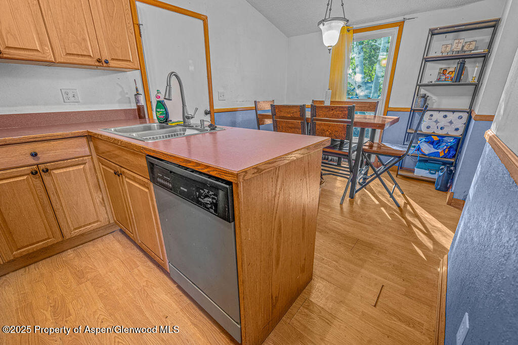 714 Westridge Road Craig, CO 81625 - Photo 6 of 39 714Washington-23