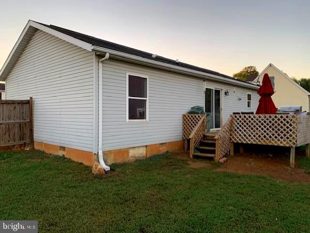 68 Stiles Way Ranson, WV 25438 - Photo 24 of 28 Deck