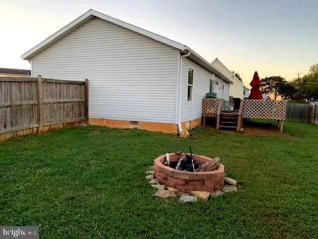 68 Stiles Way Ranson, WV 25438 - Photo 25 of 28 Firepit