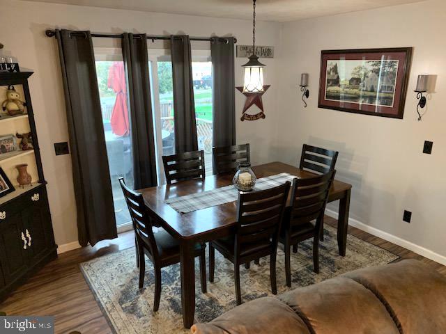 68 Stiles Way Ranson, WV 25438 - Photo 9 of 28 Perfect for Entertaining