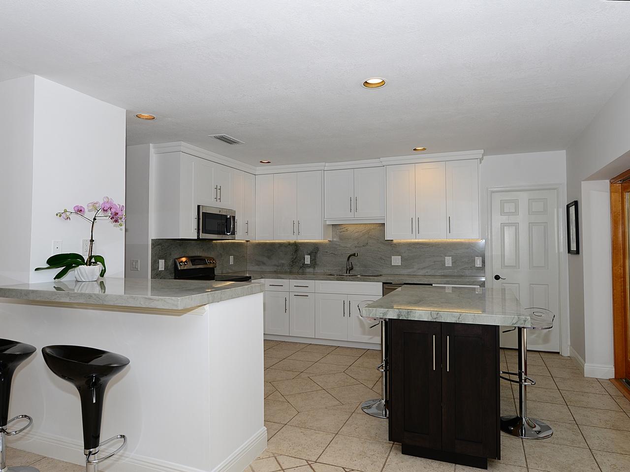 1131 Pine Point Road Singer Island, FL 33404 - Photo 8 of 34 Kitchen