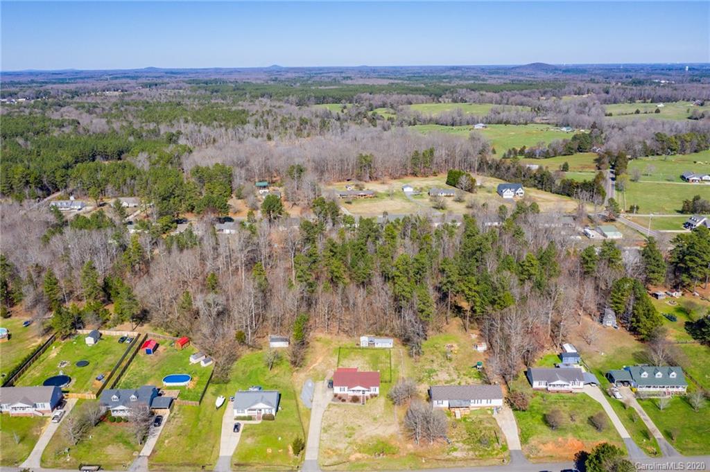 9522 Anne Taylor Road York, SC 29745 - Photo 35 of 35 Gallery Image 35