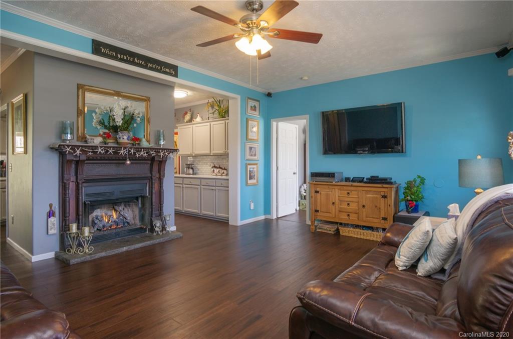 9522 Anne Taylor Road York, SC 29745 - Photo 7 of 35 Gallery Image 7
