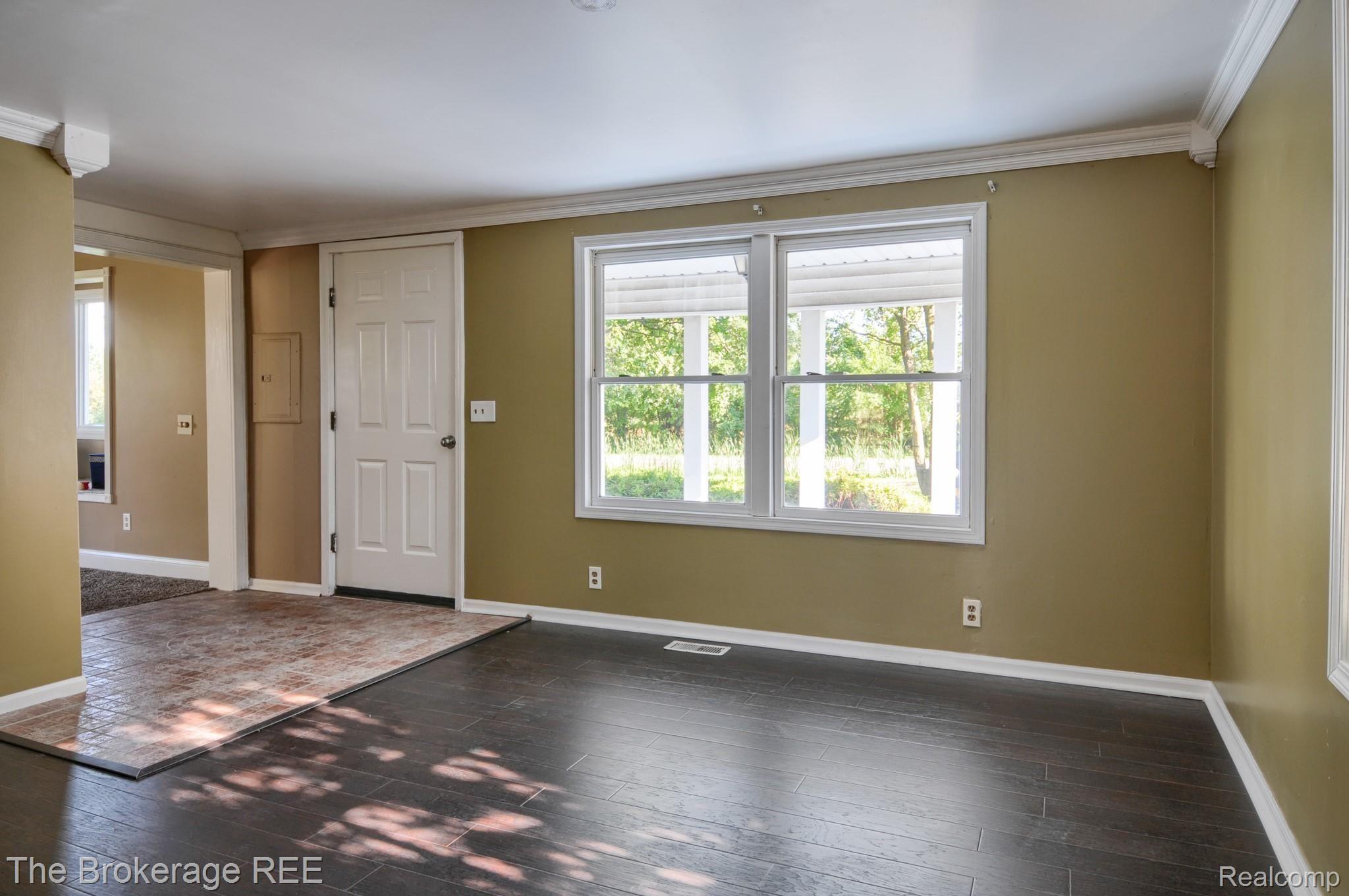 12250 Lennon Road Lennon, MI 48449 - Photo 6 of 34 SD3_9203-HDR(5).jpg