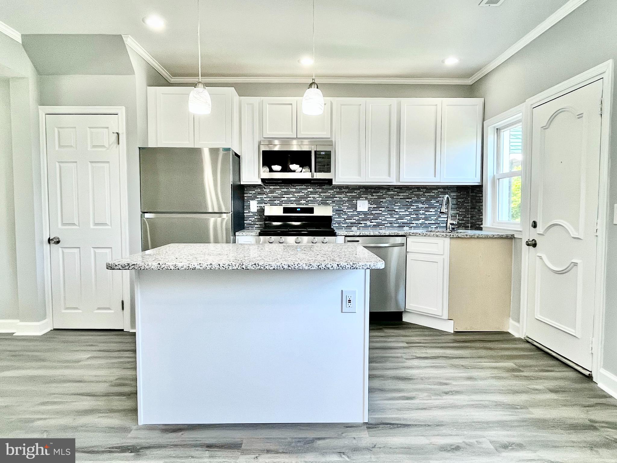 1628 Northwick Road Baltimore, MD 21218 - Photo 6 of 25