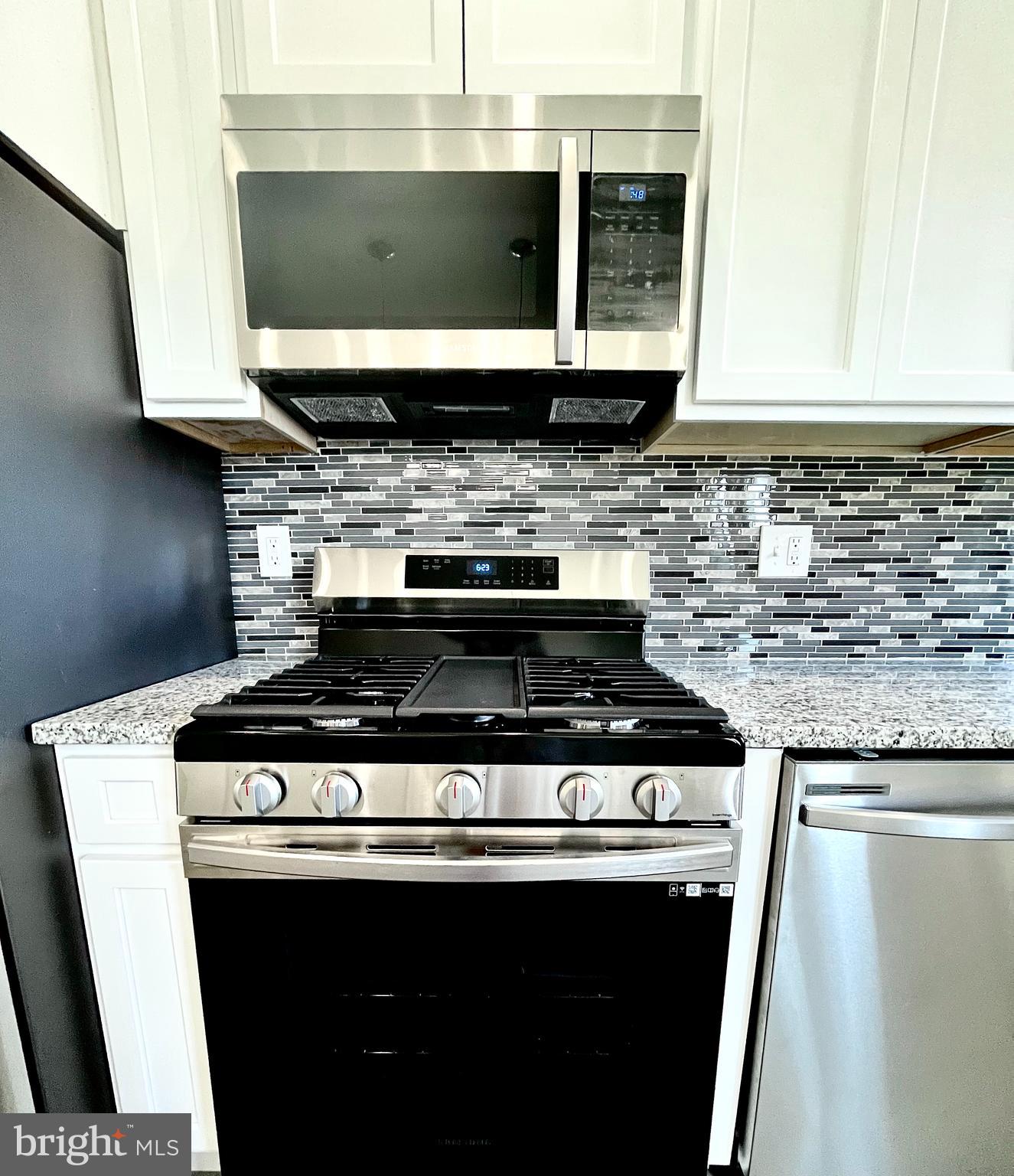 1628 Northwick Road Baltimore, MD 21218 - Photo 9 of 25