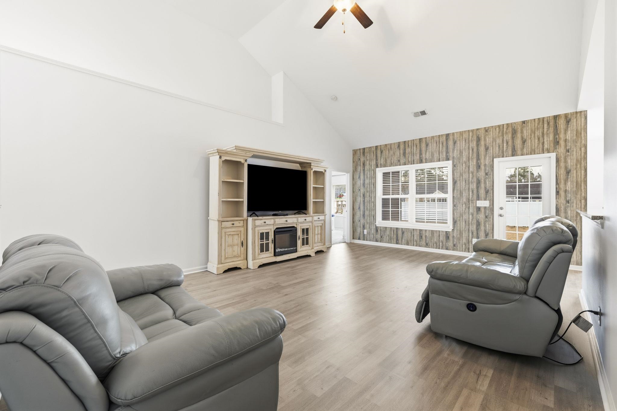 608 Chiswick Drive Conway, SC 29526 - Photo 8 of 56
