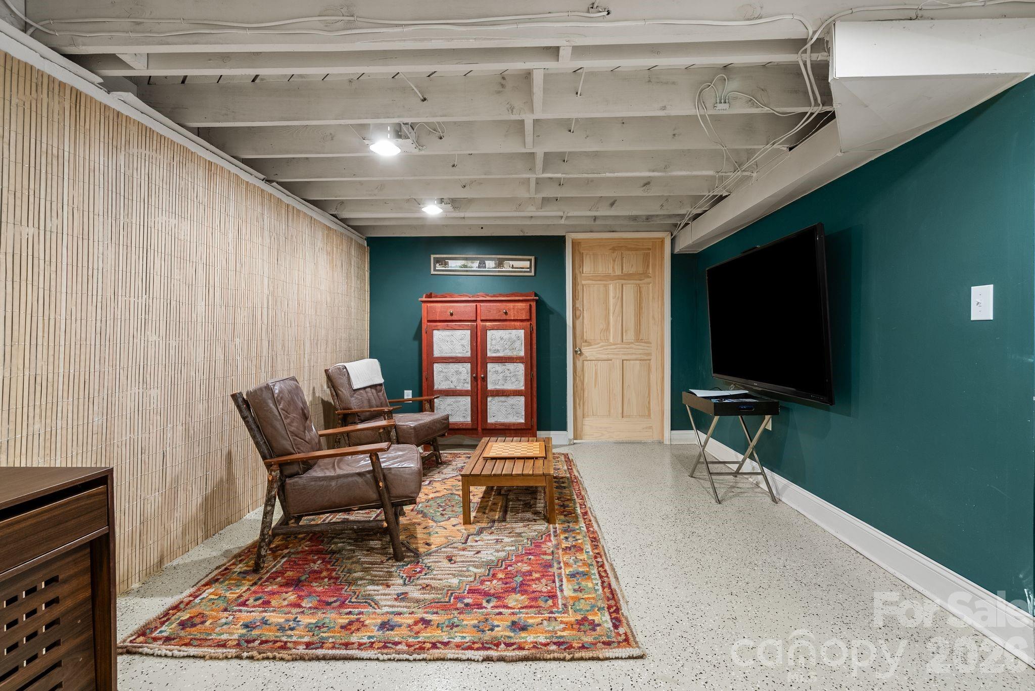 321 Sulphur Springs Road Asheville, NC 28806 - Photo 30 of 48