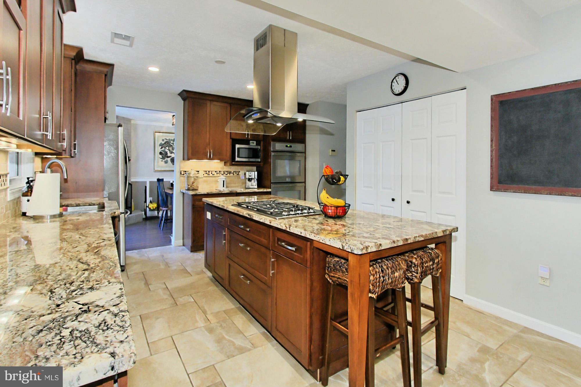 13207 Jasper Road Fairfax, VA 22033 - Photo 11 of 30 Kitchen