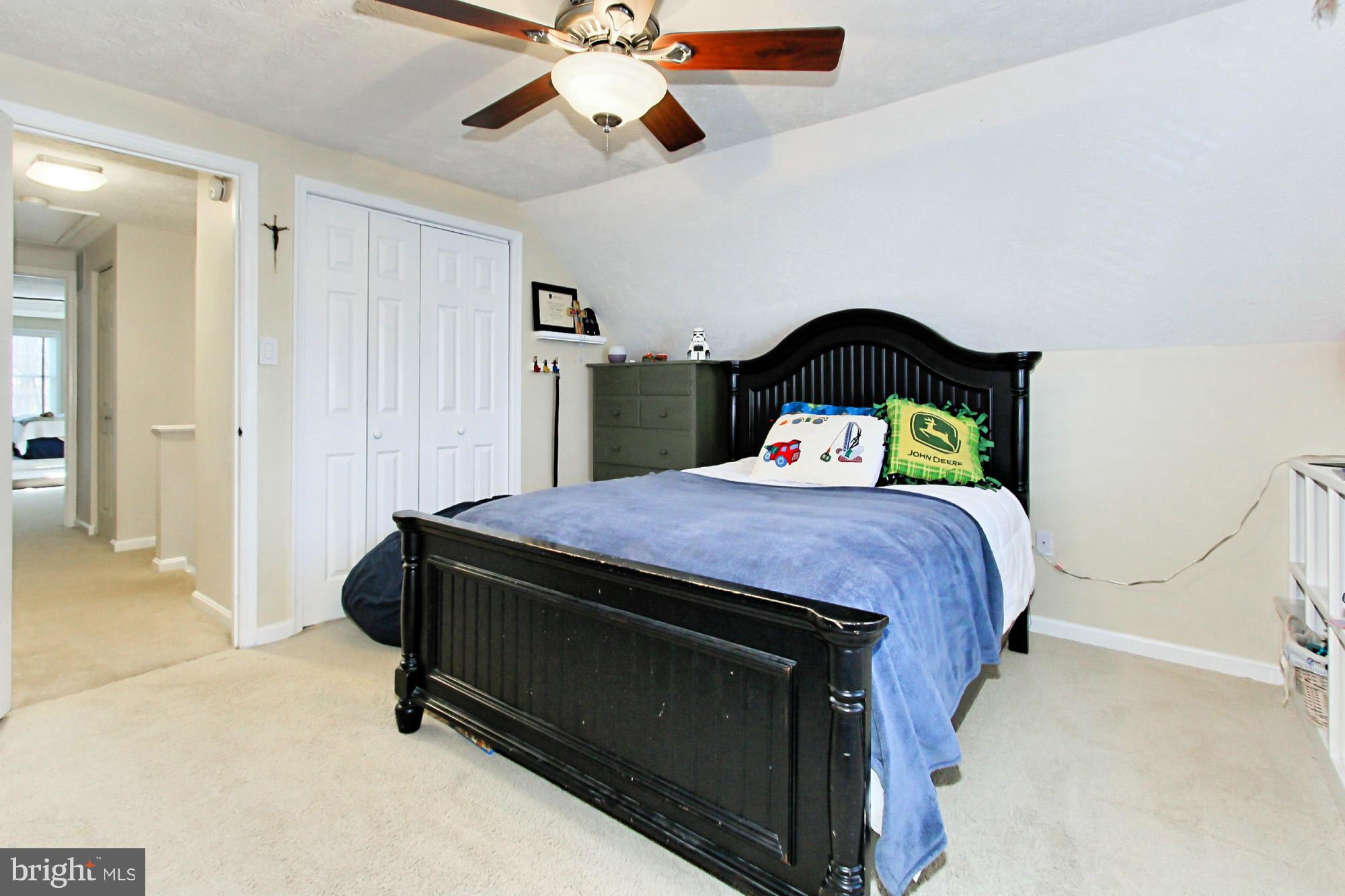 13207 Jasper Road Fairfax, VA 22033 - Photo 24 of 30 Bedroom