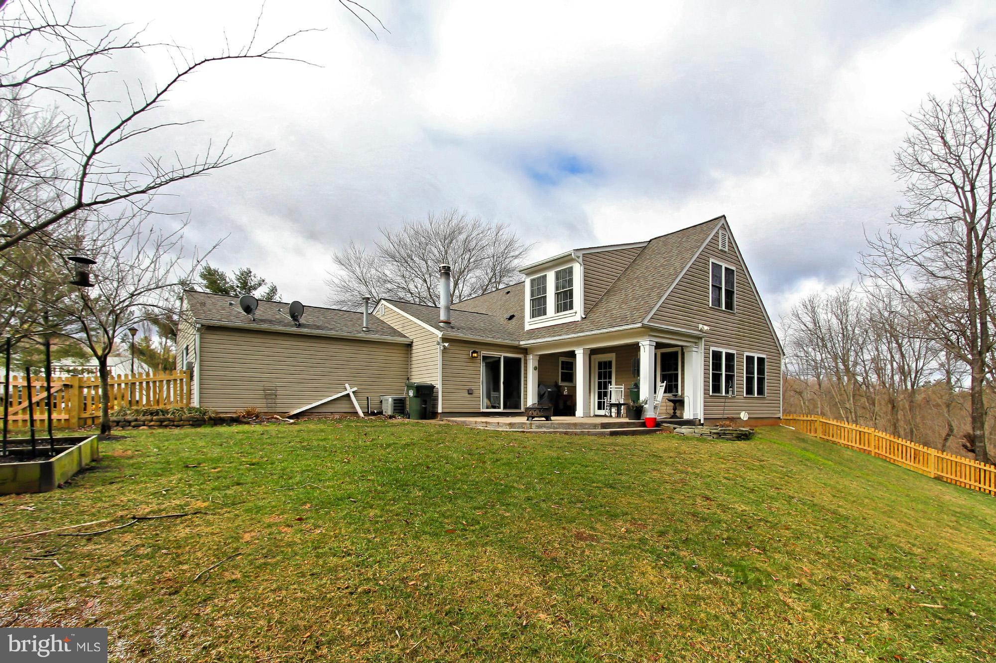 13207 Jasper Road Fairfax, VA 22033 - Photo 29 of 30 Exterior (Rear)