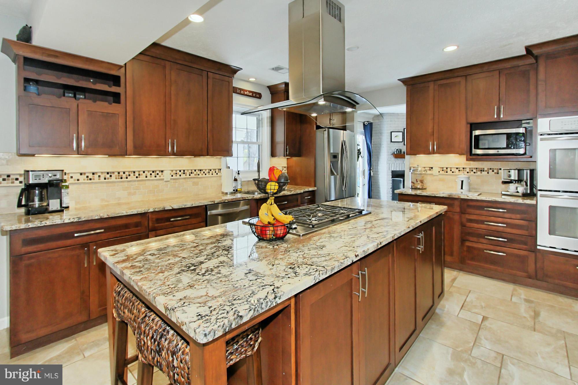 13207 Jasper Road Fairfax, VA 22033 - Photo 10 of 30 Kitchen