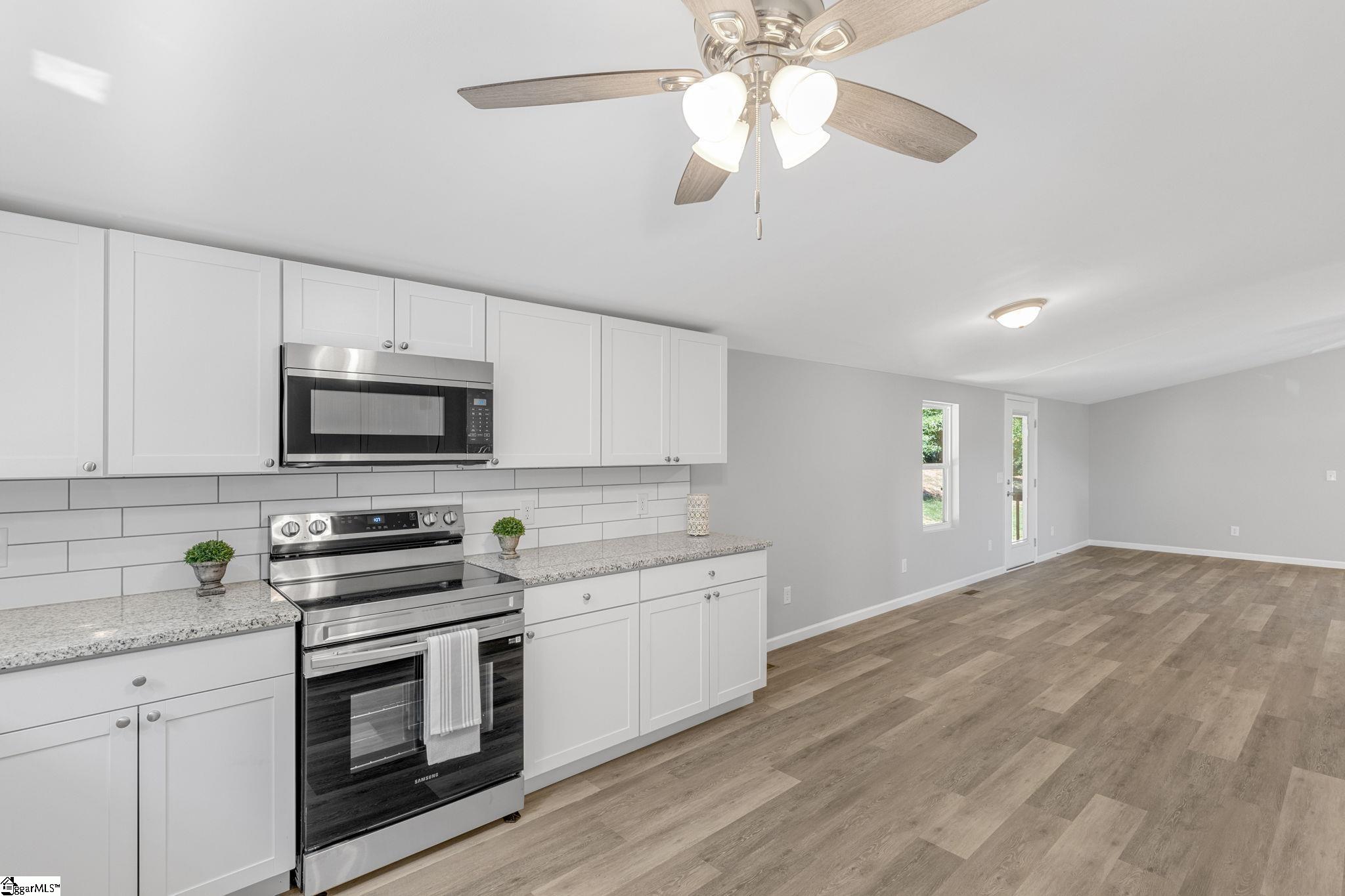 861 Rutledge Lake Road Greenville, SC 29617 - Photo 11 of 34 Gallery Image 11