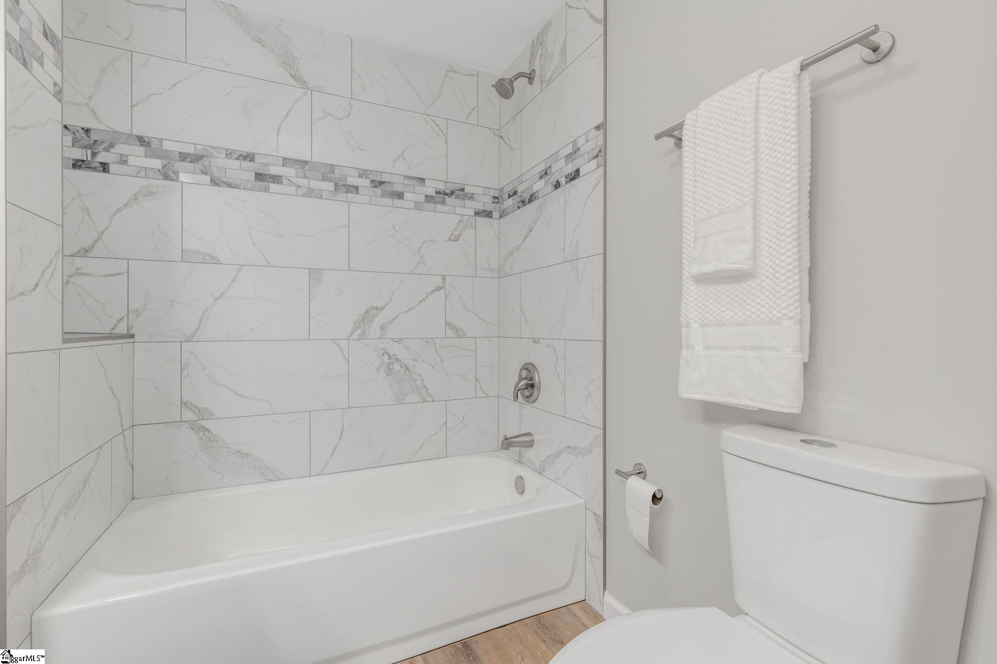 861 Rutledge Lake Road Greenville, SC 29617 - Photo 18 of 34 Gallery Image 18