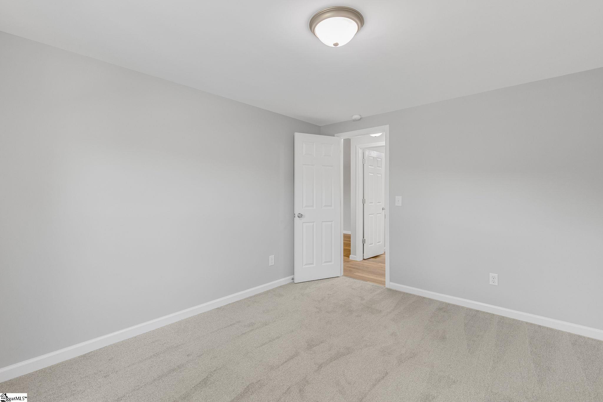 861 Rutledge Lake Road Greenville, SC 29617 - Photo 20 of 34 Gallery Image 20