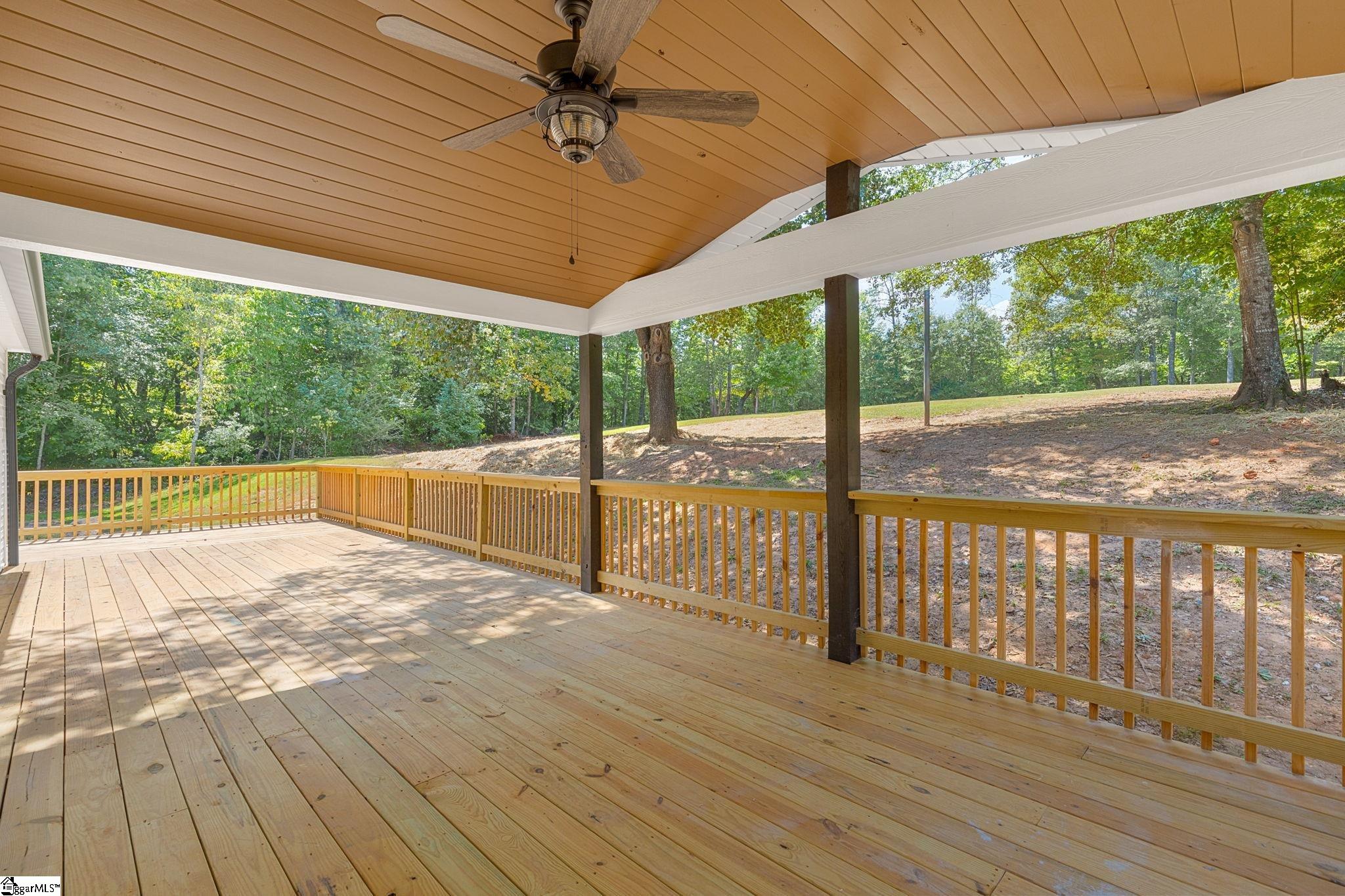 861 Rutledge Lake Road Greenville, SC 29617 - Photo 25 of 34 Gallery Image 25