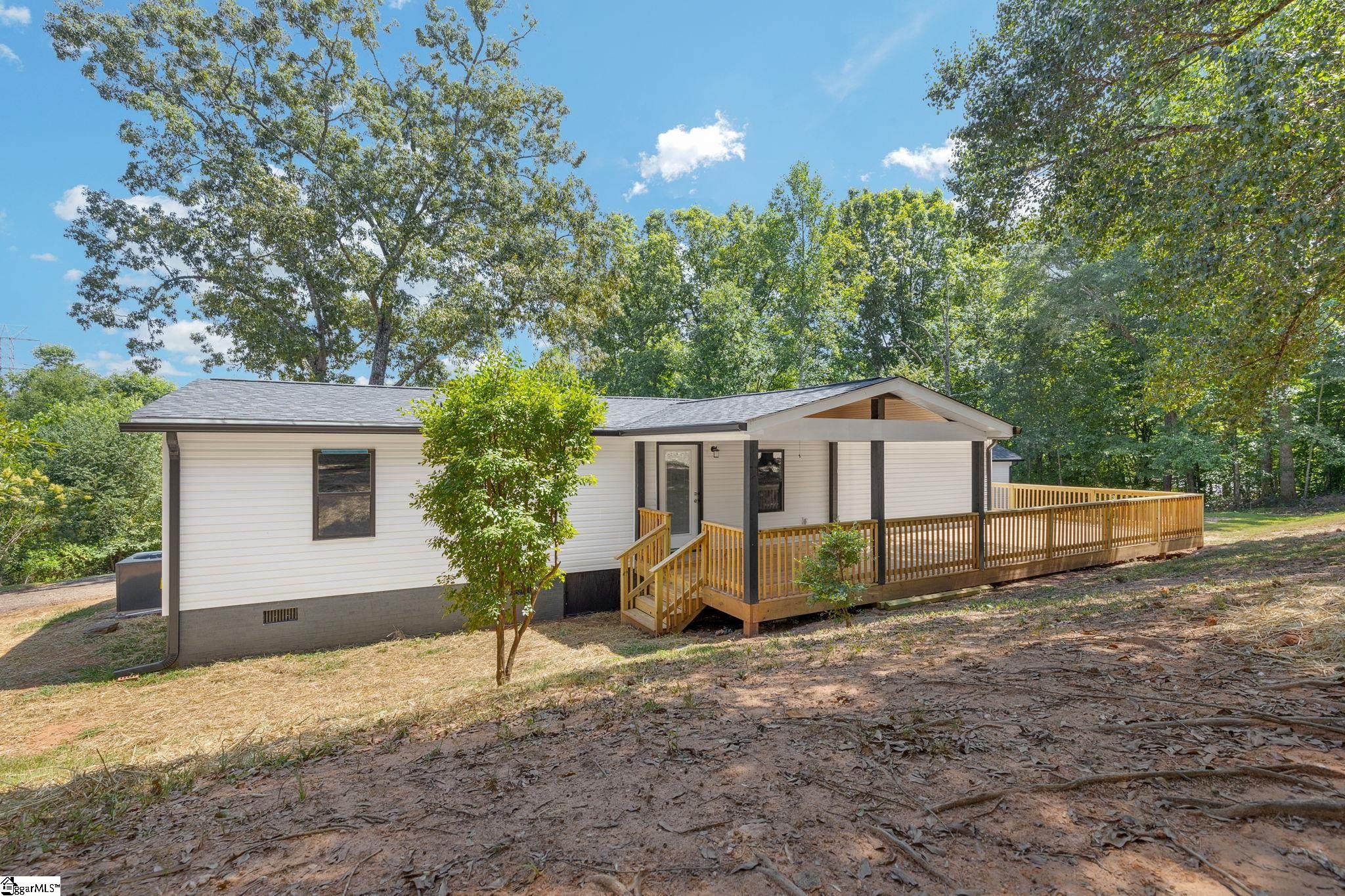 861 Rutledge Lake Road Greenville, SC 29617 - Photo 27 of 34 Gallery Image 27