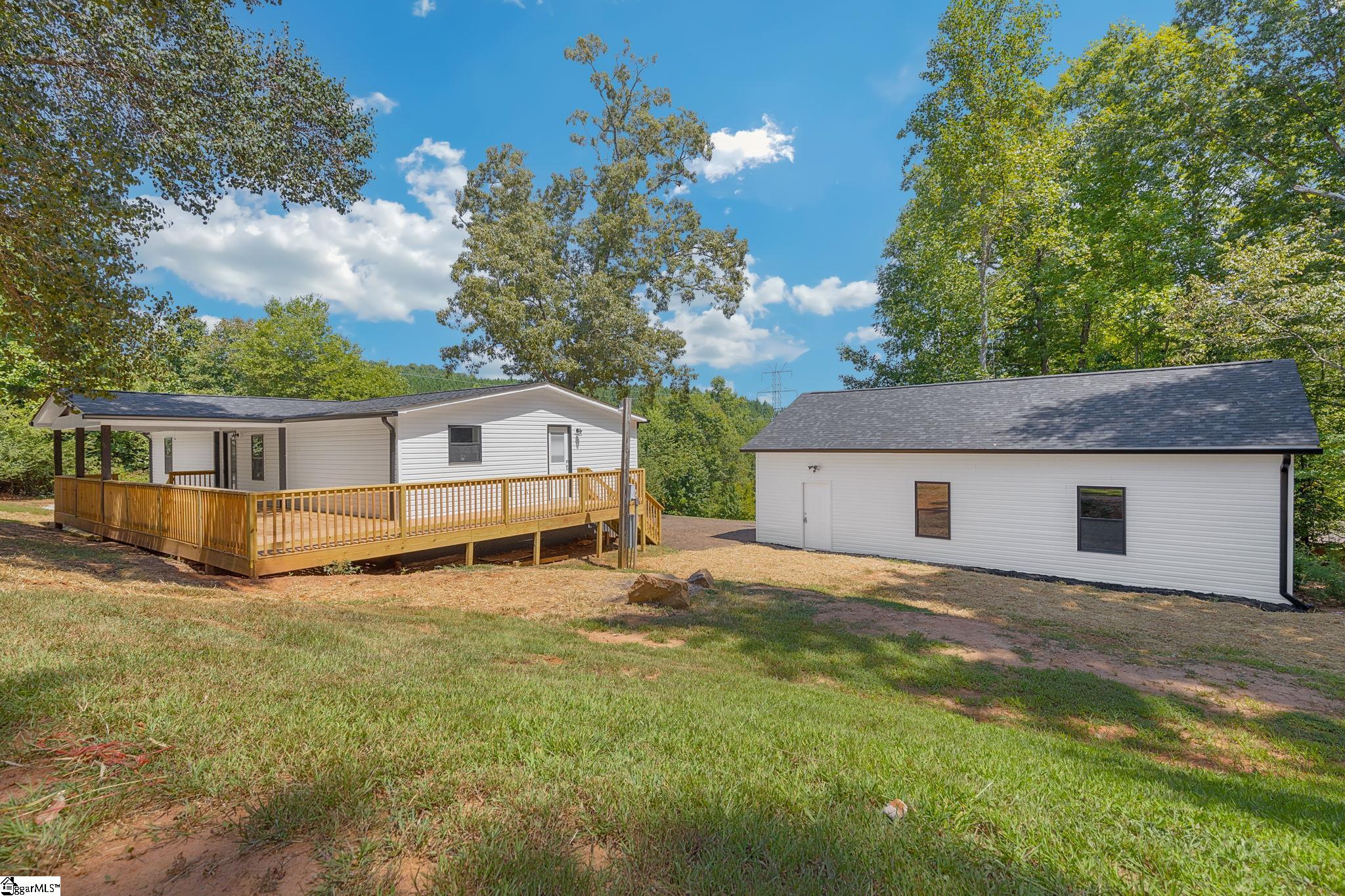 861 Rutledge Lake Road Greenville, SC 29617 - Photo 28 of 34 Gallery Image 28