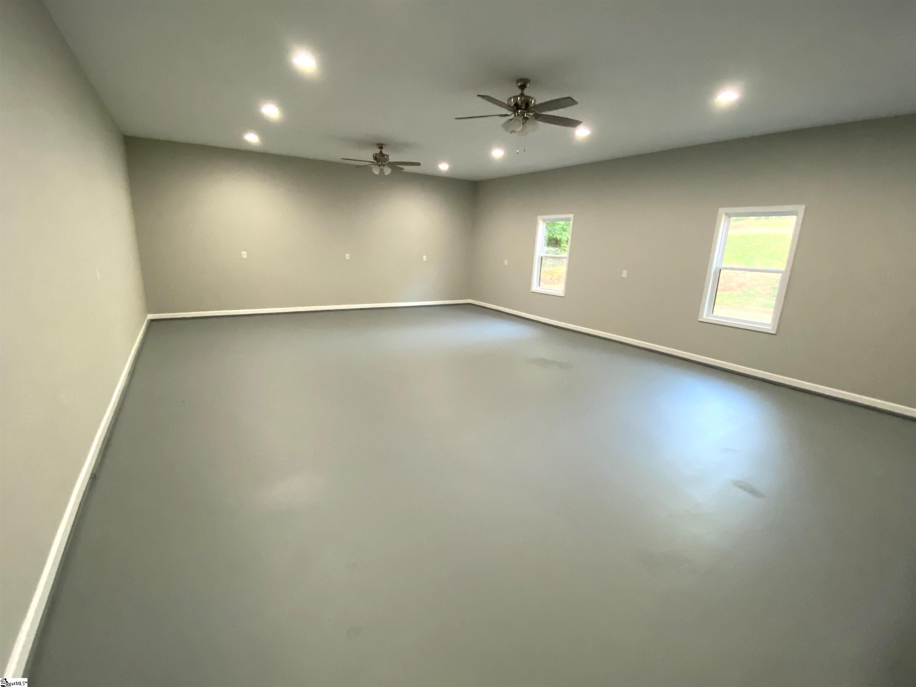 861 Rutledge Lake Road Greenville, SC 29617 - Photo 30 of 34 Gallery Image 30
