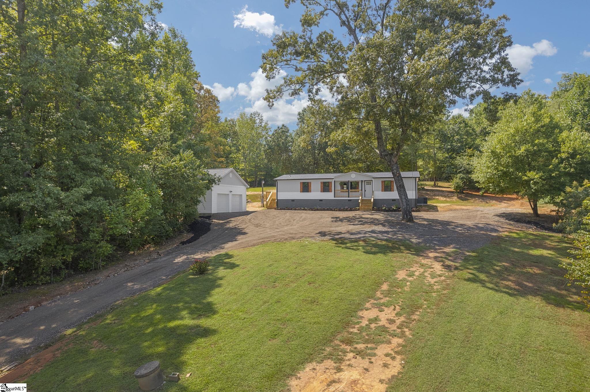 861 Rutledge Lake Road Greenville, SC 29617 - Photo 32 of 34 Gallery Image 32