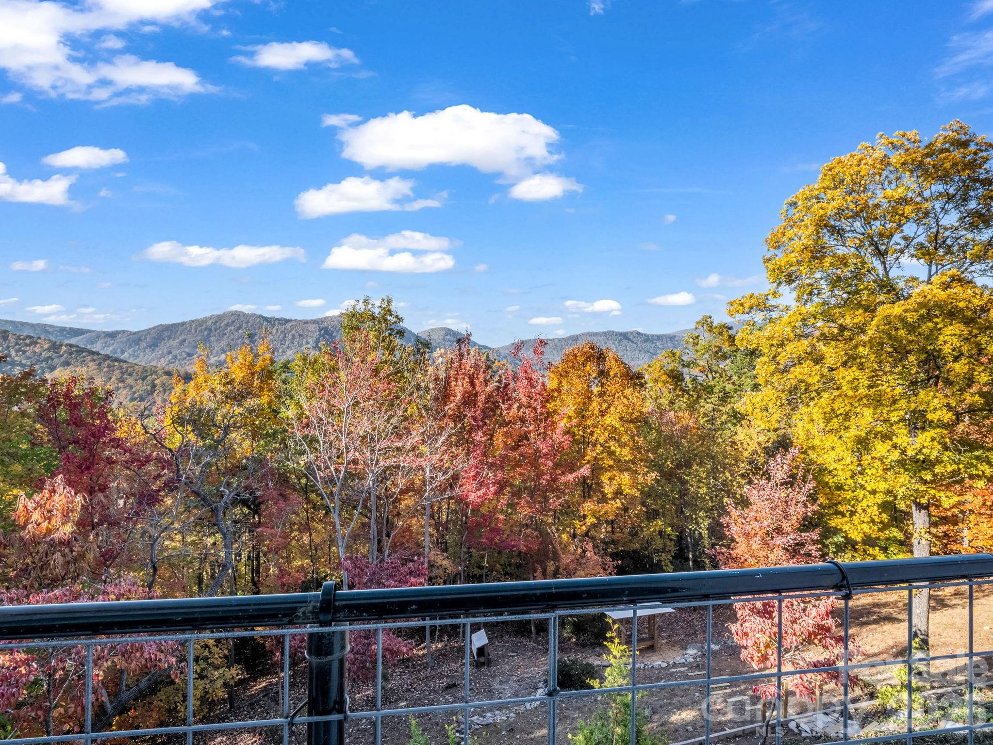 200 Piney Mountain Road Tryon, NC 28782 - Photo 36 of 48 a view of sky from a balcony
