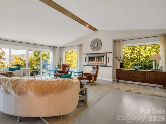 $1,100,000 | 200 Piney Mountain Road, Tryon, NC 28782