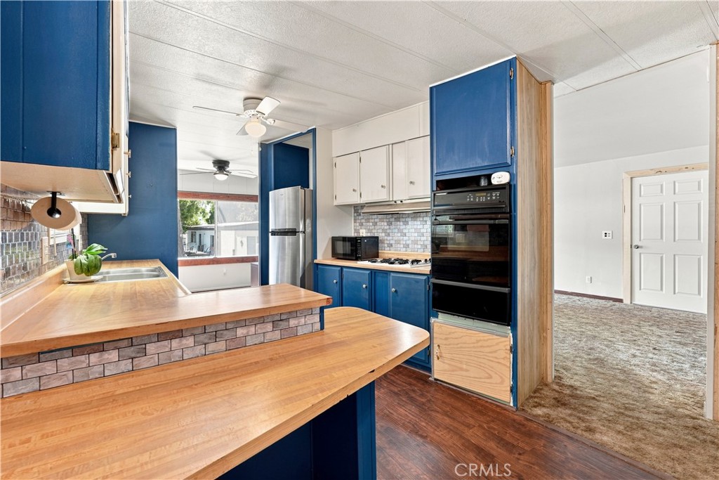 22899 Byron Road, Unit 31 Crestline, CA 92325 - Photo 16 of 36 Gallery Image 16