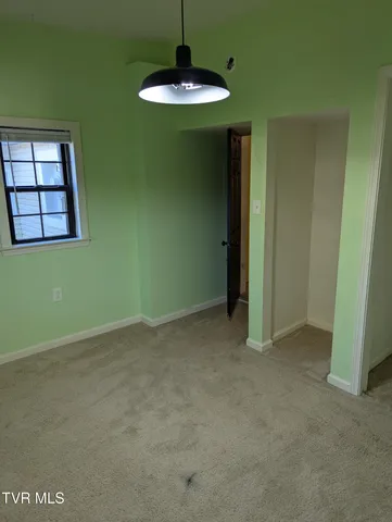 $184,999 | 12338 Reedy Creek Road, Bristol, VA 24202