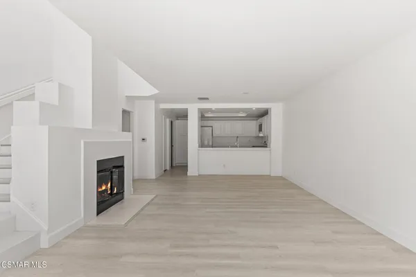 $4,100 | 4240 Lost Hills Road, Unit 802, Calabasas, CA 91301