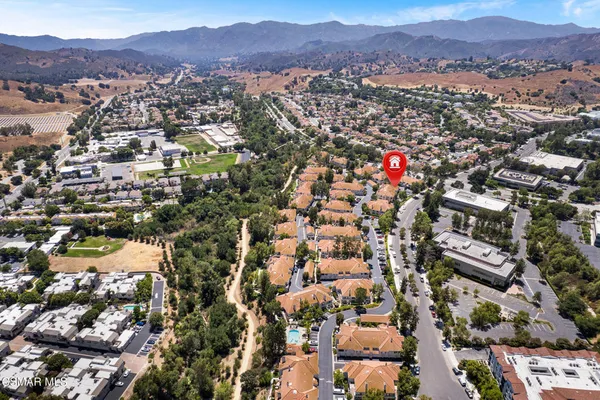 $4,100 | 4240 Lost Hills Road, Unit 802, Calabasas, CA 91301