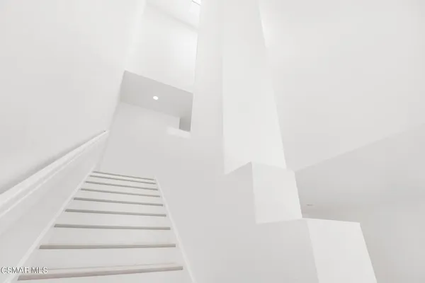 $4,100 | 4240 Lost Hills Road, Unit 802, Calabasas, CA 91301