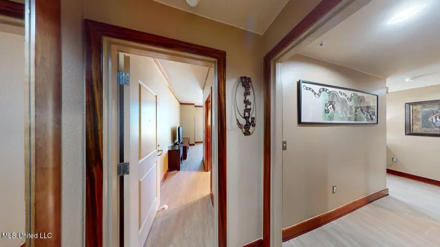 $2,895 | 2060 Beach Boulevard, Unit 105, Biloxi, MS 39531