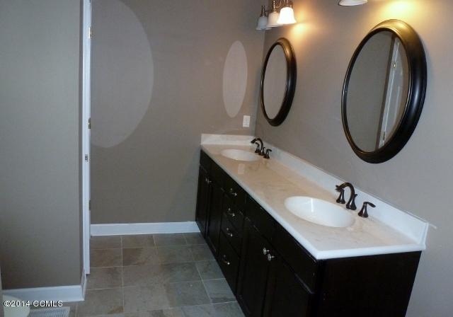 266 Goose Creek Road Hubert, NC 28539 - Photo 14 of 26 MBA (640x448)