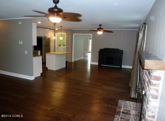 266 Goose Creek Road Hubert, NC 28539 - Photo 9 of 26 P1020969 (640x470)