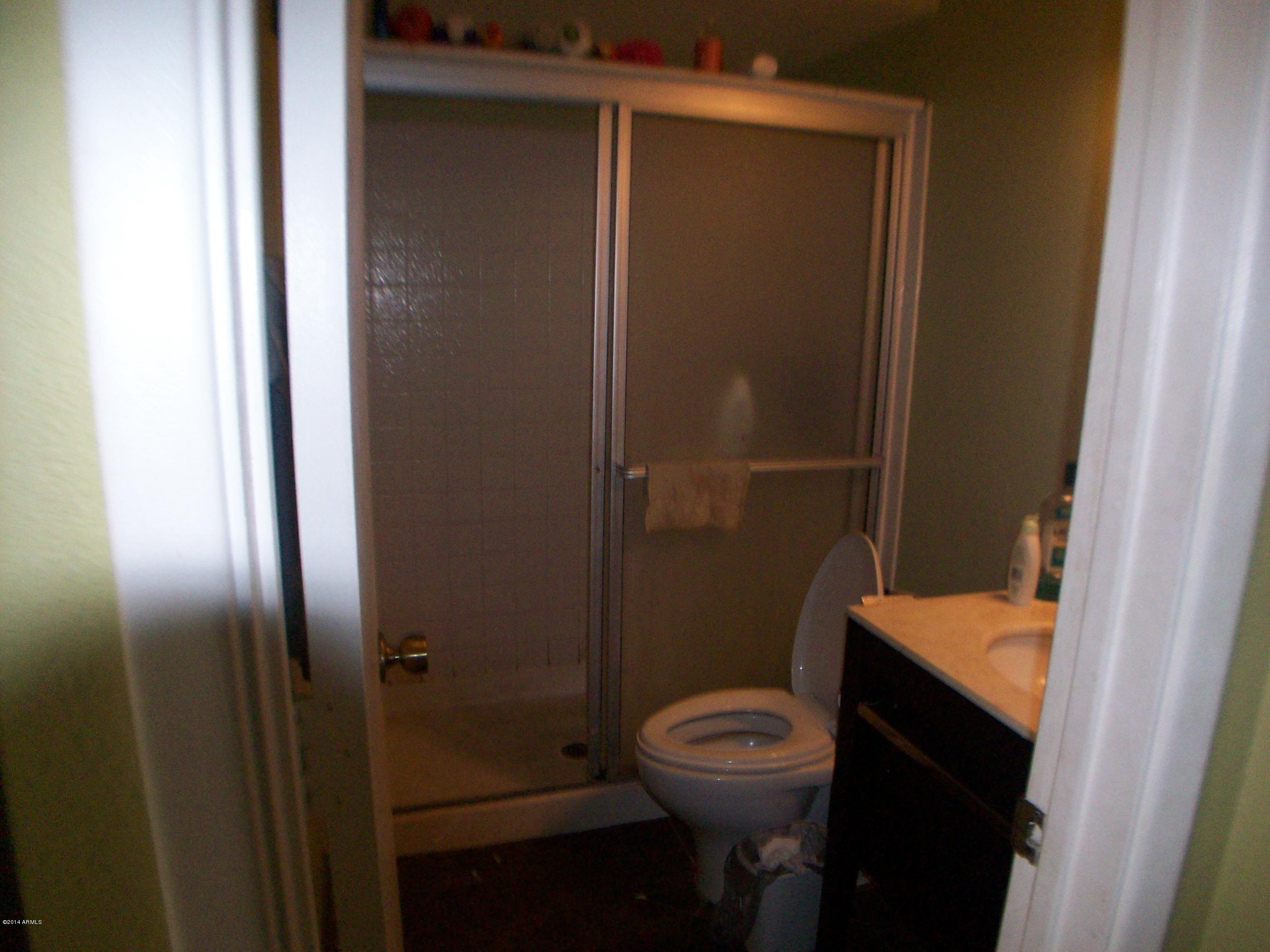 1438 East Carter Road Phoenix, AZ 85042 - Photo 18 of 26 038