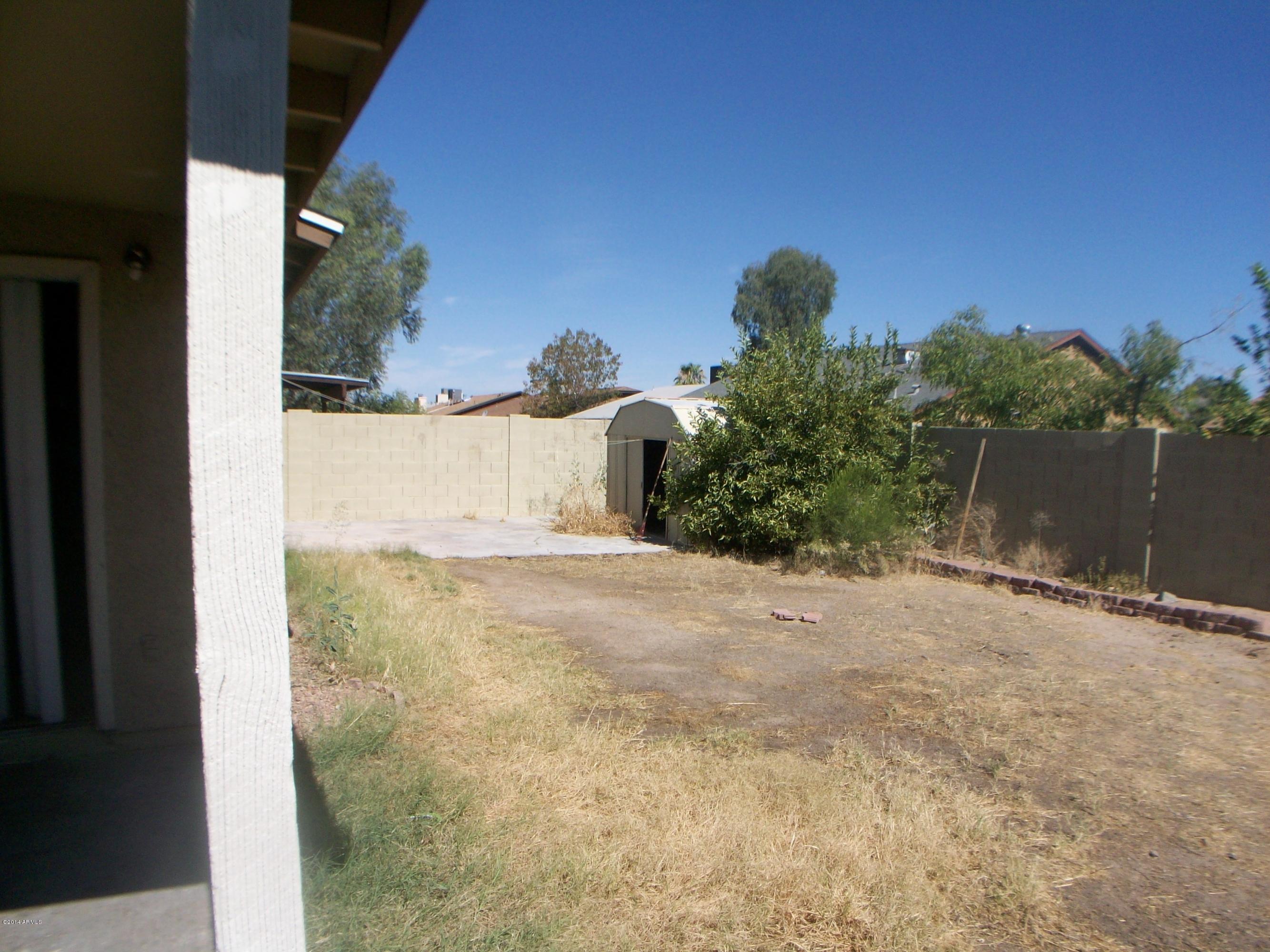 1438 East Carter Road Phoenix, AZ 85042 - Photo 21 of 26 042